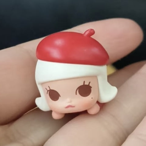 MOLLY Pop Bean New Years Lying Down Series: MOLLY 2 (Confirmed Style) | TOYSEZ Data