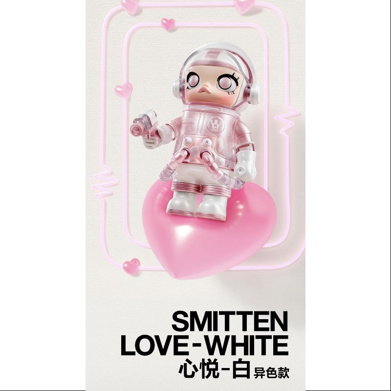 MEGA SPACE MOLLY 100% Series 4 Smitten Love White (Special)