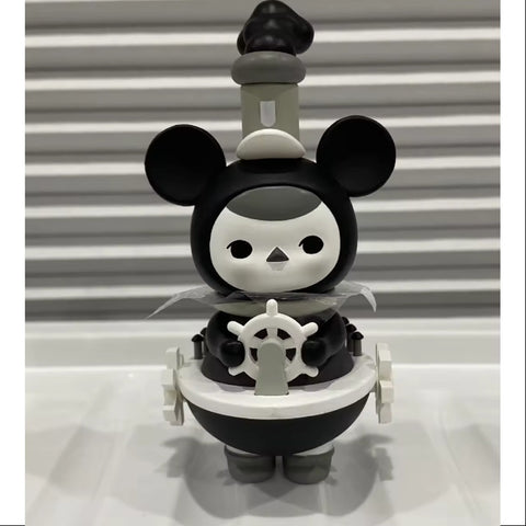 PUCKY Mickey Family Series Secret Steamboat Willie(1/144)