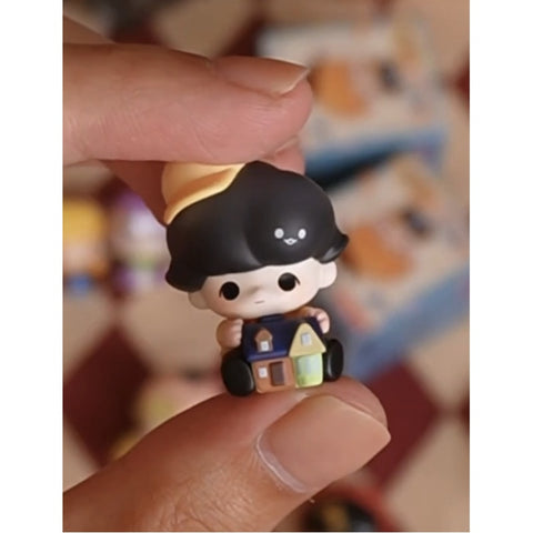 DIMOO WORLD × PIXAR Pop Bean Blind Box Series: Dimoo As Russell (Confirmed Style)
