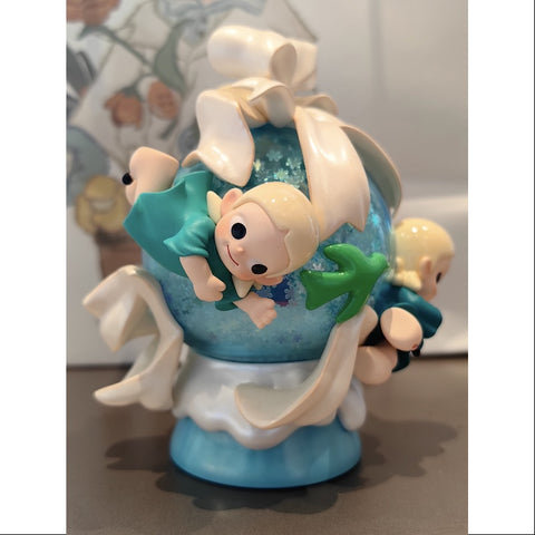 Zsiga The Winter of Gifts Series Secret The Hustling Guardians (1/144)