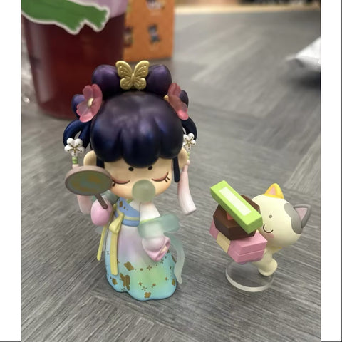 Nanci At The Age of Twelve Series Secret Shopping(1/144)