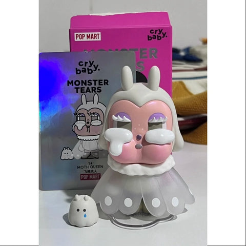 Crybaby Monster's Tears Series Super Secret Moth Queen(1/144)