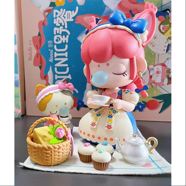 Nanci Picnic 200% Art Toy Figurine 2022 LIMITED – TOYSEZ