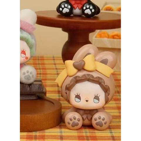 Emma Bunny Collector Debut Vol.1 Blind Box Series: Mocha (Confirmed Style)