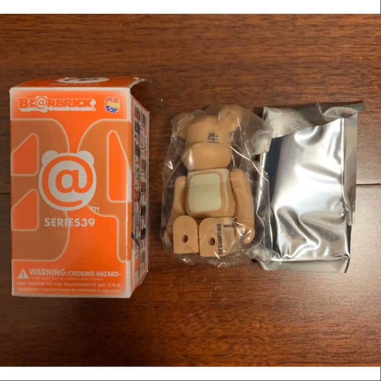 Bearbrick Series 39 – TOYSEZ