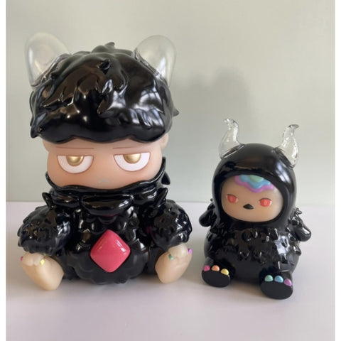 PUCKY POH kaiju Mini Toysoul 2021 Black Limited edition