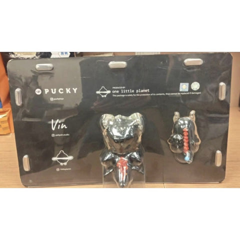 PUCKY POH kaiju Mini Toysoul 2021 Black Limited edition