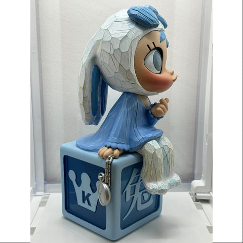 MOLLY x Silent Trick 17th Anniversary Statue The Moon Rabbit Blue 2023 LIMITED