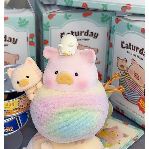 LuLu the Piggy Classic Series 3 Caturday Ball of Yarn