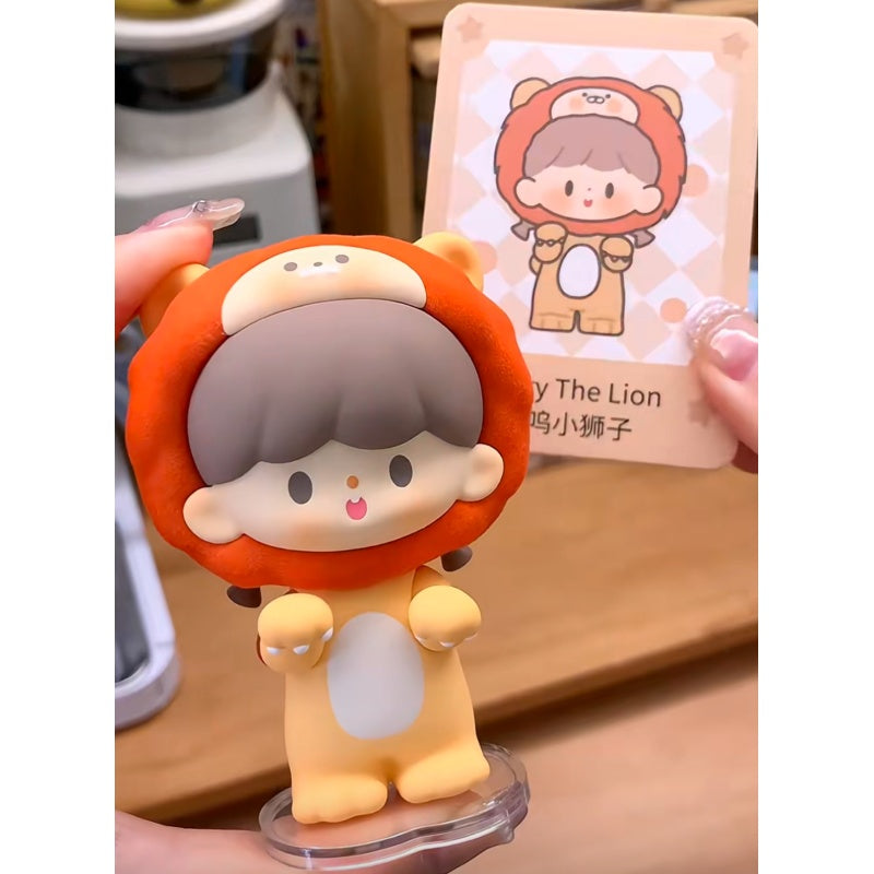 zZoton Naughty Animal City Series Roary The Lion (Surprise Model)