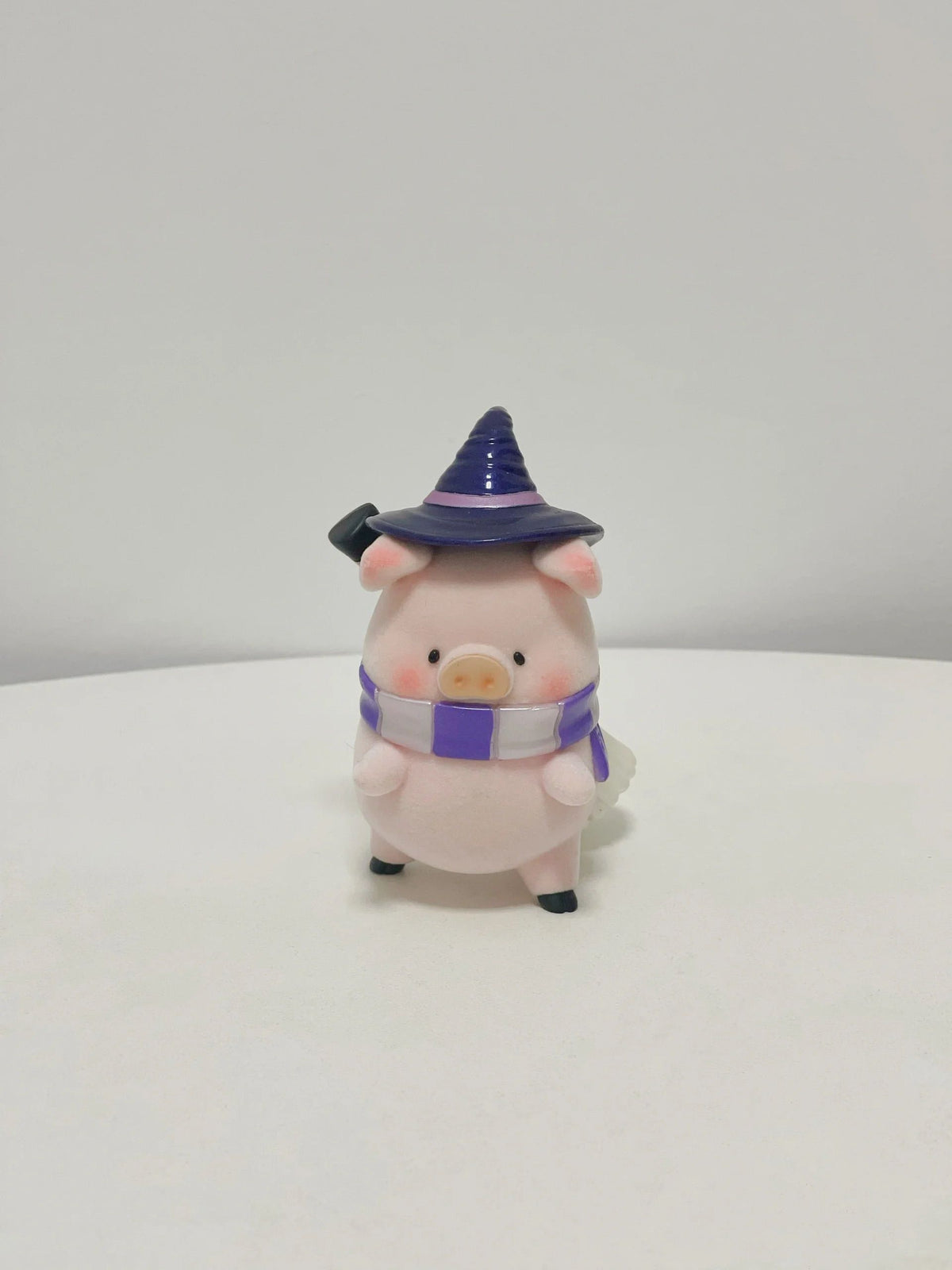 LuLu the Piggy The Wizard Series Magic Guard