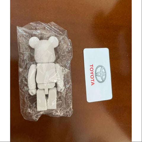 Bearbrick Series 40 SUPER Secret TOYOTA 100%