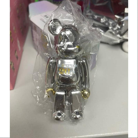 Bearbrick Series 42 SUPER Secret Sorayama Hajime 20Th Silver 100%