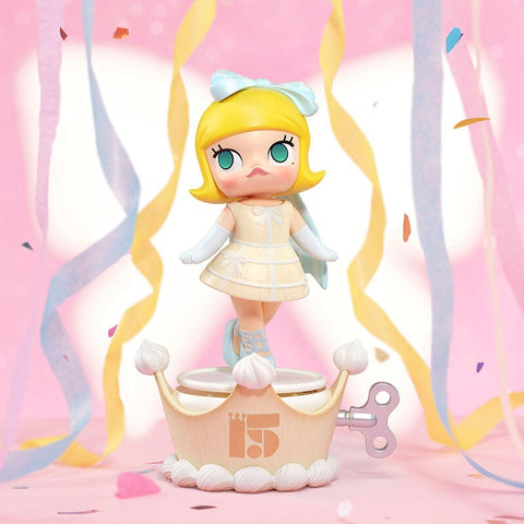 MOLLY Celebrating the Moment Pop Mart 15th Anniversary Series Secret Party Sweetie (1/120)