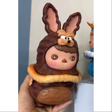 PUCKY Coyote Figure 2018 Limited Edition