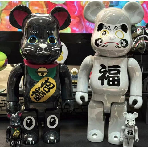 Bearbrick Bape Lucky Cat Daruma White & Black 400% & 100% 4PCS Be@rbrick 2024 Limited