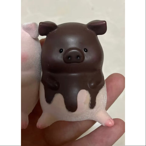 LuLu the Piggy Classic Series 1 Secret Chocolate