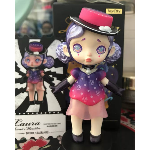 Laura Sweet Monster Series VAMPIRE MOUSSE CAKE