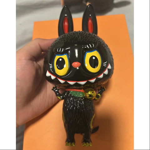 Labubu The Monsters Zimomo Maneki Black Hong Kong 2019 LIMITED