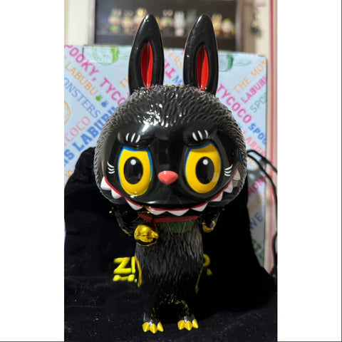 Labubu The Monsters Zimomo Maneki Black Hong Kong 2019 LIMITED