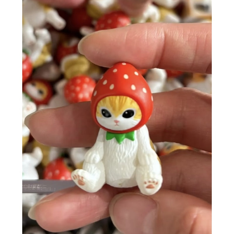 Mofusand Don't Want To Be a Cat Mini Blind Bag Season 2 Series: Strawberry (Confirmed Style)