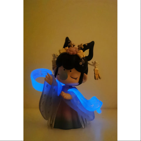 Nanci Canban Art Toy Figurine 2024 LIMITED(Glow in Dark)