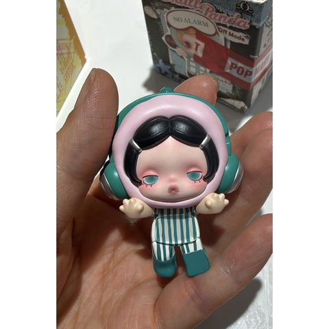 Skullpanda Off Mode Pop Attach Blind Box Series: Mute Mode (Confirmed Style)