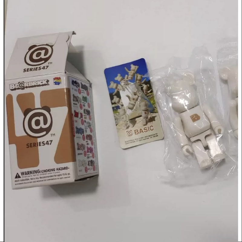 Bearbrick Series 47 BASIC Word B 100%