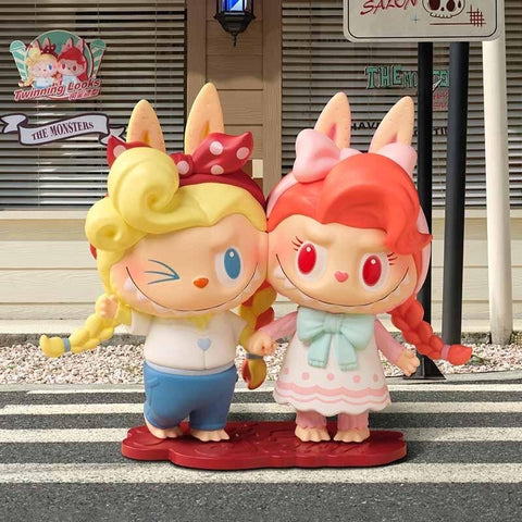 Labubu The Monsters Hair Salon Blind Box Series: Twinning Looks (Secret, 1/144)