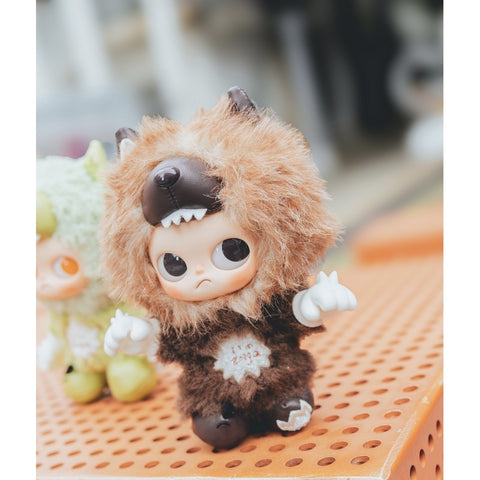 Zsiga I'm Zsiga Vinyl Plush Pendant Blind Box Series: Fearless (Secret, 1/72)