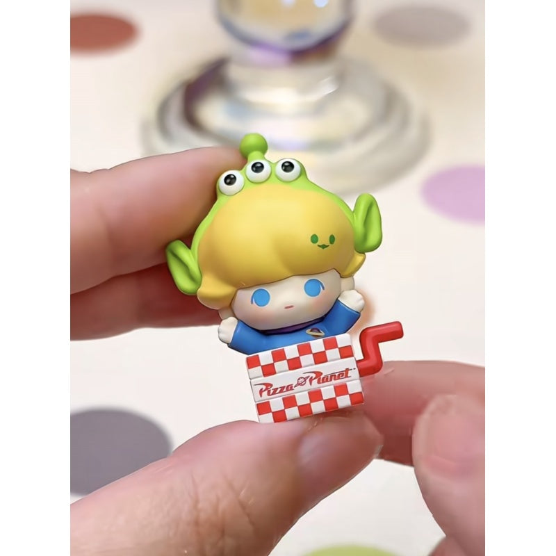 DIMOO WORLD × PIXAR Pop Bean Blind Box Series: Dimoo As Alien (Special Ver.) (Secret, 1/24)
