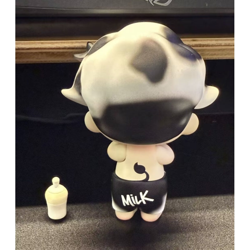 Figurine DIMOO Vache Laitière en édition limitée Figurine DIMOO Vache Laitière en édition limitée