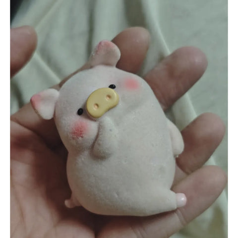 LuLu the Piggy Original Season 2 Blind Box Series: Being Sexy (Confirmed Style)