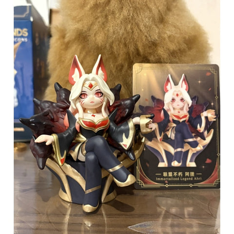 Ahri League of Legends Midlane Icons Blind Box Series: Immortalized Legend Ahri (Secret, 1/96)