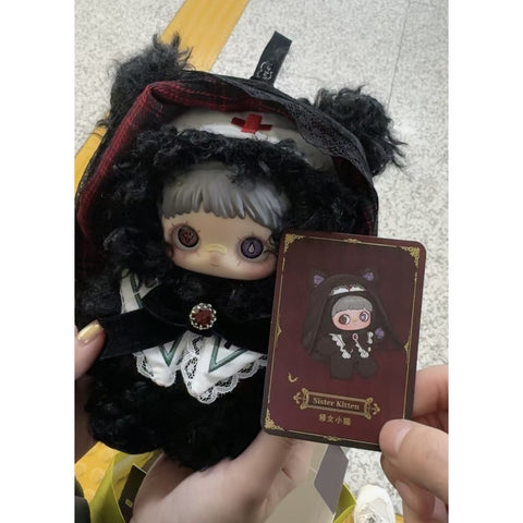 Maymei Winter Weirdness Vinyl Plush Series: Sister Kitten (Secret Edition) | TOYSEZ Data