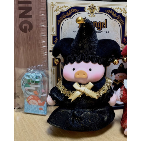 LuLu the Piggy Triangel PVC Plush Pendant Blind Box Series: Obsessed with U (Secret, 1/24)