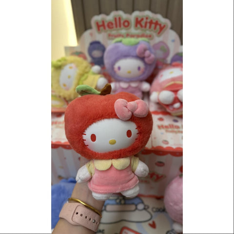 Hello Kitty Fruity Paradise Vinyl Plush Pendant Series Apple