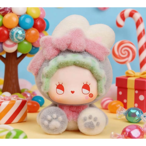 Emma Bunny Collector Debut Vol.1 Blind Box Series: Cuddle Doll (Secret, 1/144)