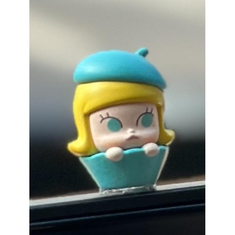 MOLLY Pop Bean Sweet Cup Series: Molly The Painter (Confirmed Style) | TOYSEZ Data