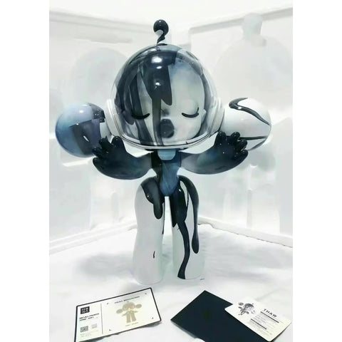 MEGA α SKULLPANDA Thaw 1000% Limited Figurine