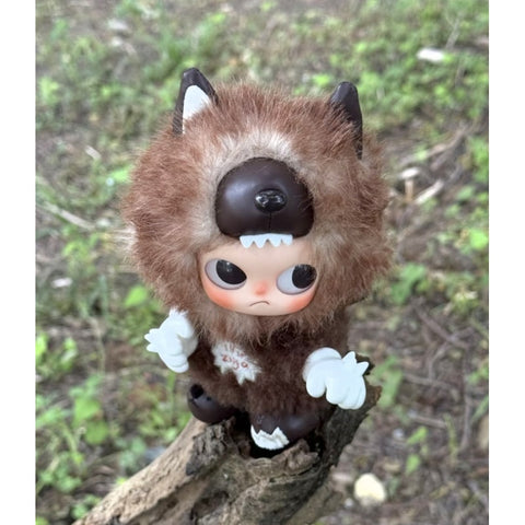 Zsiga I'm Zsiga Vinyl Plush Pendant Blind Box Series: Fearless (Secret, 1/72)