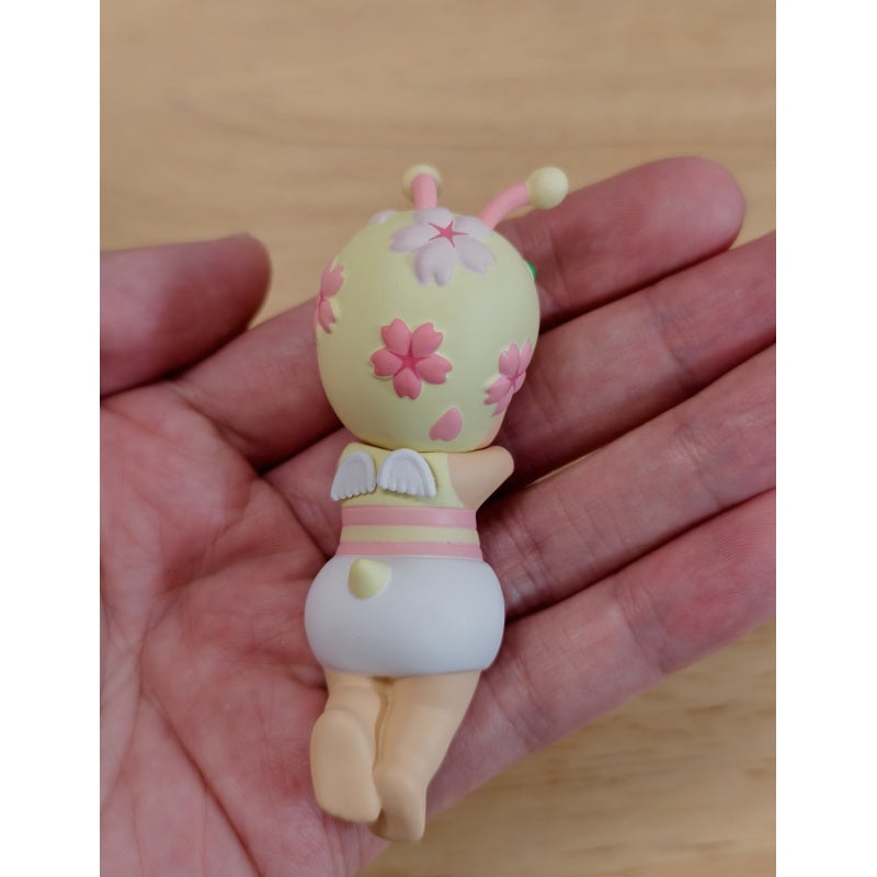 Sonny Angel HIPPERS Cherry Blossom Blind Box Series: Honey Bee