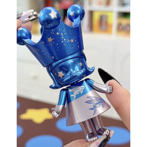 MEGA ROYAL MOLLY 100% Blind Box Series 1: Star Upon the Sea (Secret, 1/54)