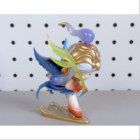 Chaka Luminous Reverie Series Messenger