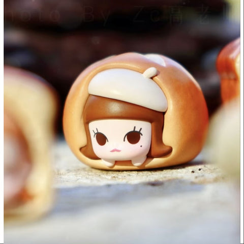 Molly Pop Bean Baked Bread Series Pretzel Bun