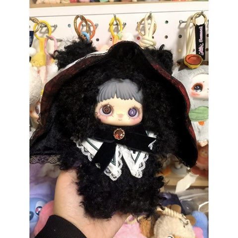 Maymei Winter Weirdness Vinyl Plush Series: Sister Kitten (Secret Edition) | TOYSEZ Data