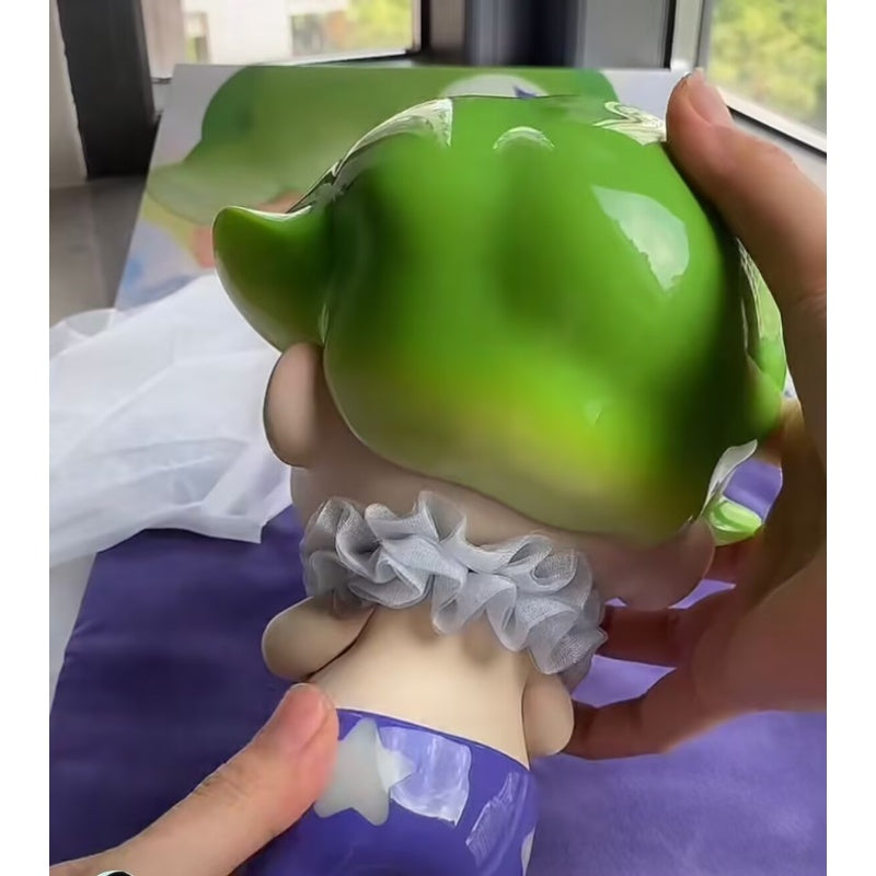 DIMOO Amusement Park Green Clown Plus Limited Figure – TOYSEZ