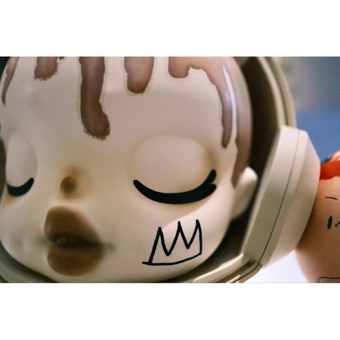 MEGA α SKULLPANDA Jean-Michel Basquiat 1000% Limited Figurine