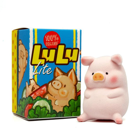 LuLu the Piggy Classic Series 1 Sitting